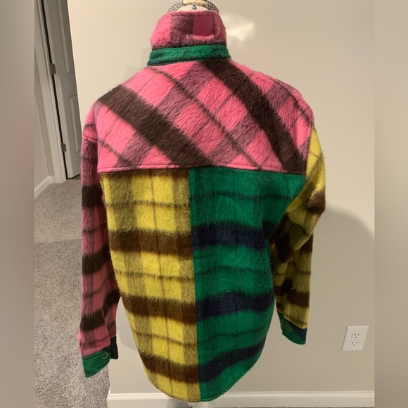 Beautiful Plaid Colorful Shacket - NWT . Never worn - Picture 12 of 12